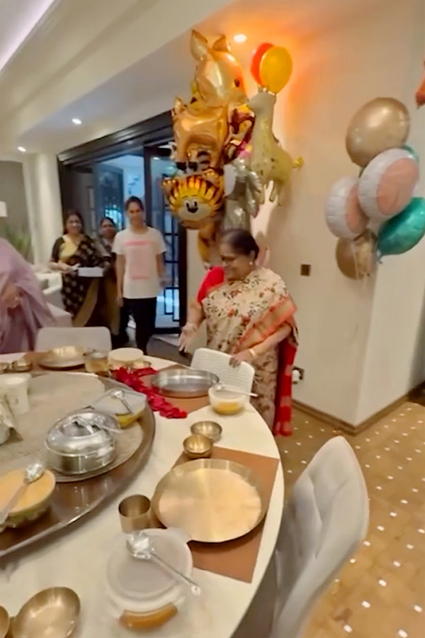 Megastar Chiranjeevi Mother Anjana Devi Birthday Celebrations Photos9