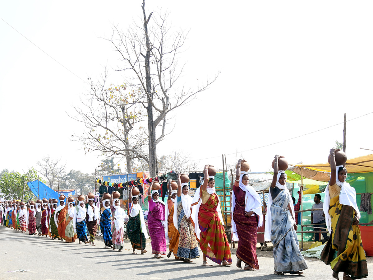 Nagoba Jatara 2025 Begins in Telangana Photo Gallery27