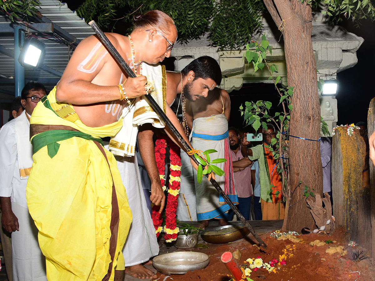 Sri venkateswara Swamy Brahmotsavam In Kadapa Photos5