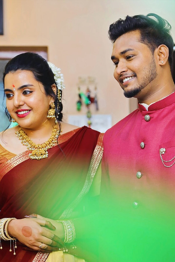 Arundhati Movie Child Artist Divya Nagesh Engagement Photos Viral5