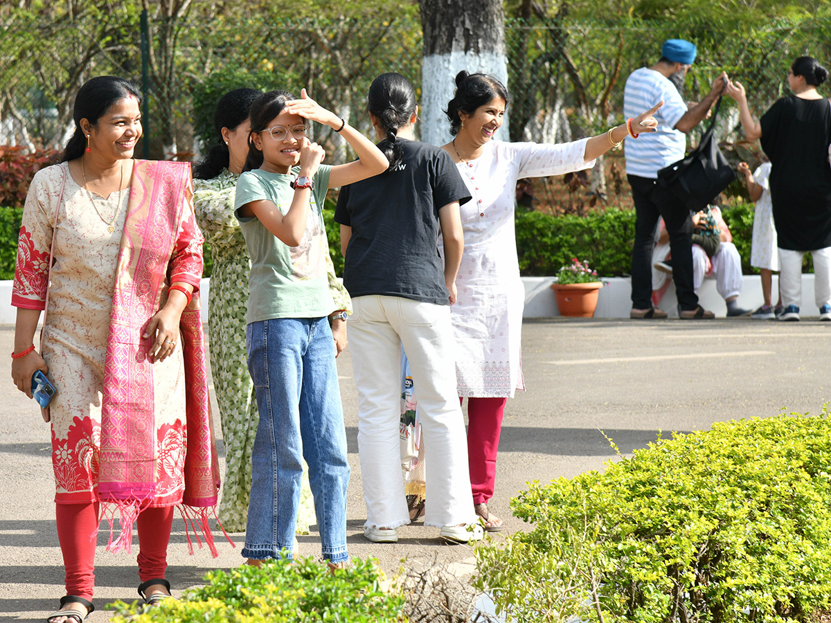 Udyan Utsav begins at Rashtrapati Nilayam in Bollaram Photos27