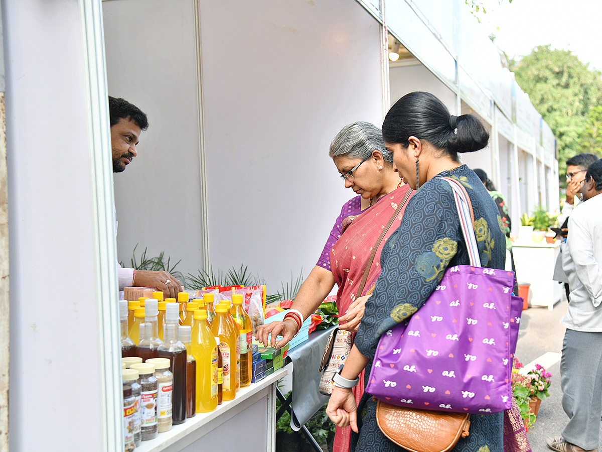 Udyan Utsav begins at Rashtrapati Nilayam in Bollaram Photos31