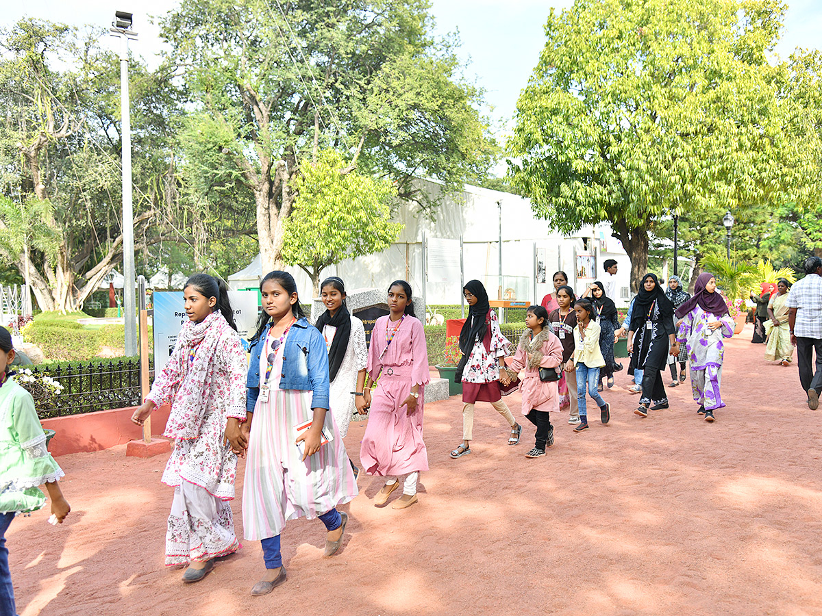 Udyan Utsav begins at Rashtrapati Nilayam in Bollaram Photos34