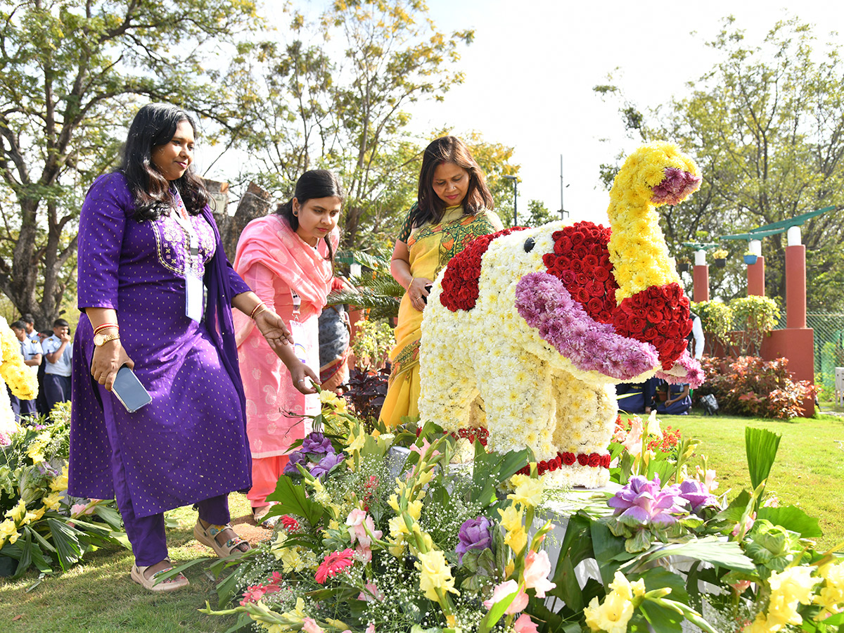 Udyan Utsav begins at Rashtrapati Nilayam in Bollaram Photos36