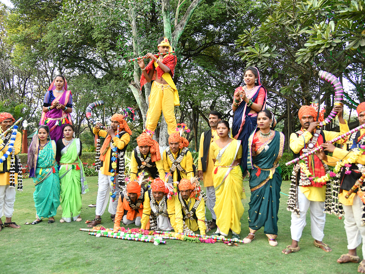 Udyan Utsav begins at Rashtrapati Nilayam in Bollaram Photos4