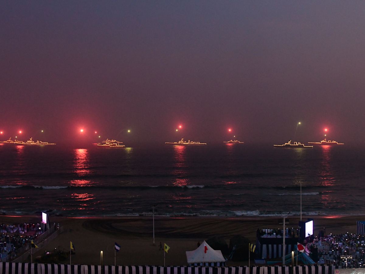 navy day celebration visakhapatnam photos goes viral16