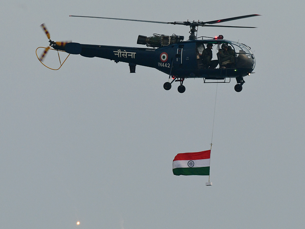 navy day celebration visakhapatnam photos goes viral2