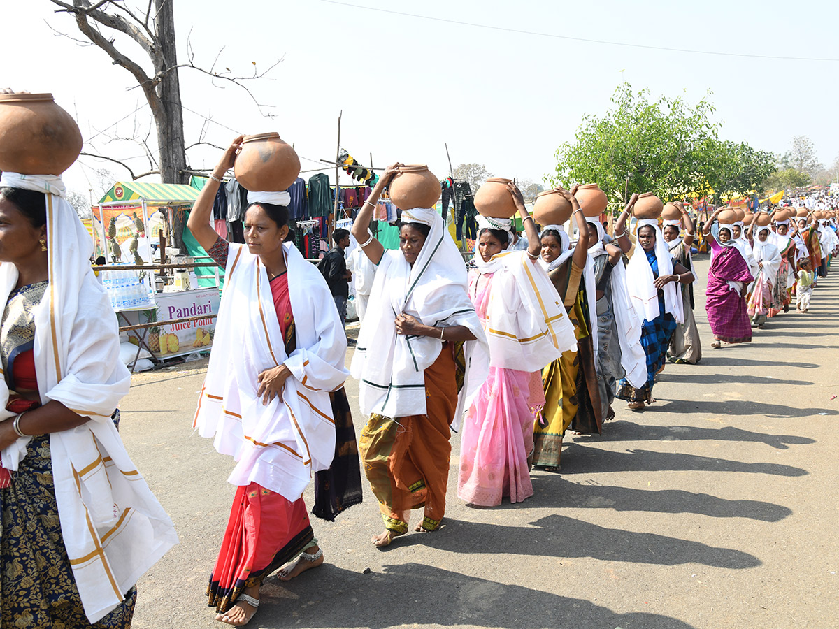 Nagoba Jatara 2025 in Keslapur photos17