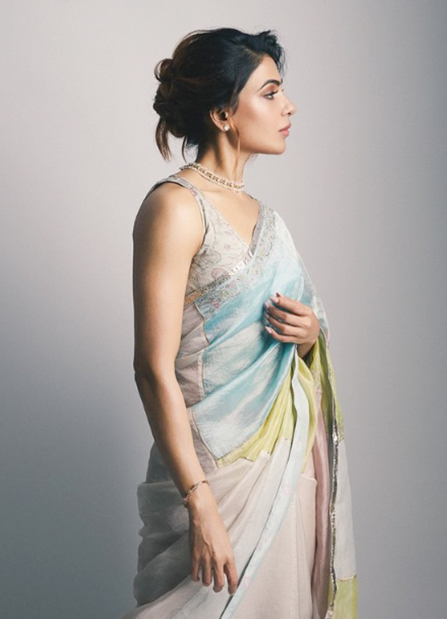 Samantha Pretty In Pastel Color Tissue Saree3