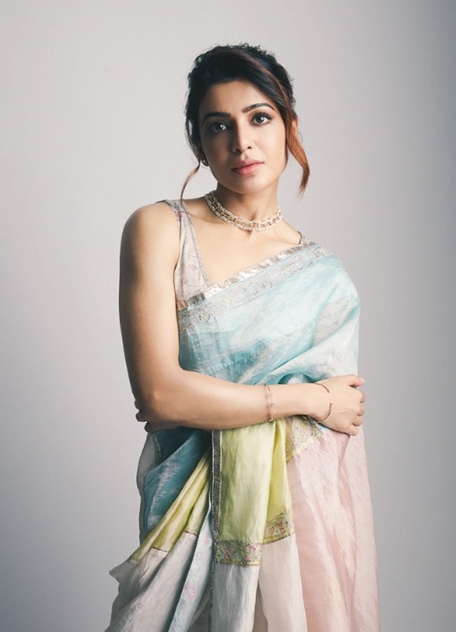 Samantha Pretty In Pastel Color Tissue Saree7