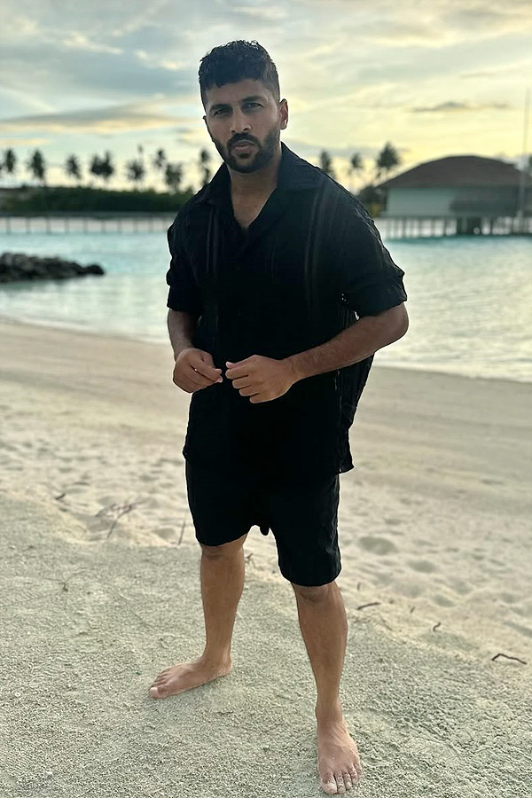 Team India Cricketer Shardul thakur Enjoying Vacation With Wife Photos2