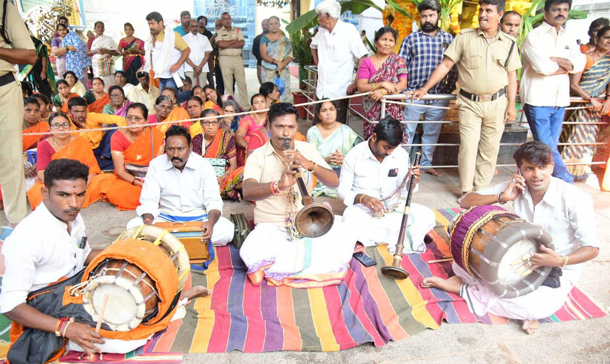 Tirumala Tholi Gadapa Sri Lakshmi Venkateshwara Swamy brahmotsavam photos9