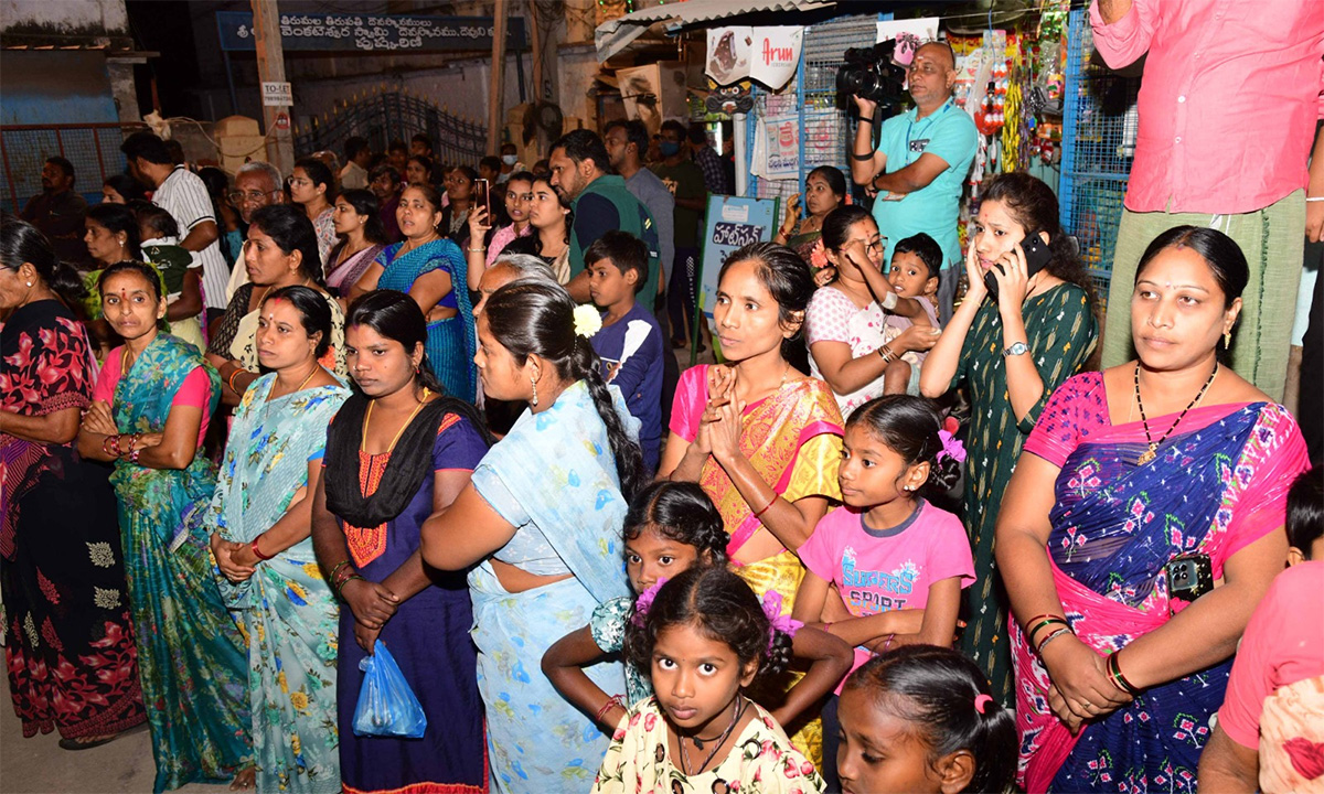 Tirumala Tholi Gadapa Sri Lakshmi Venkateshwara Swamy brahmotsavam photos12