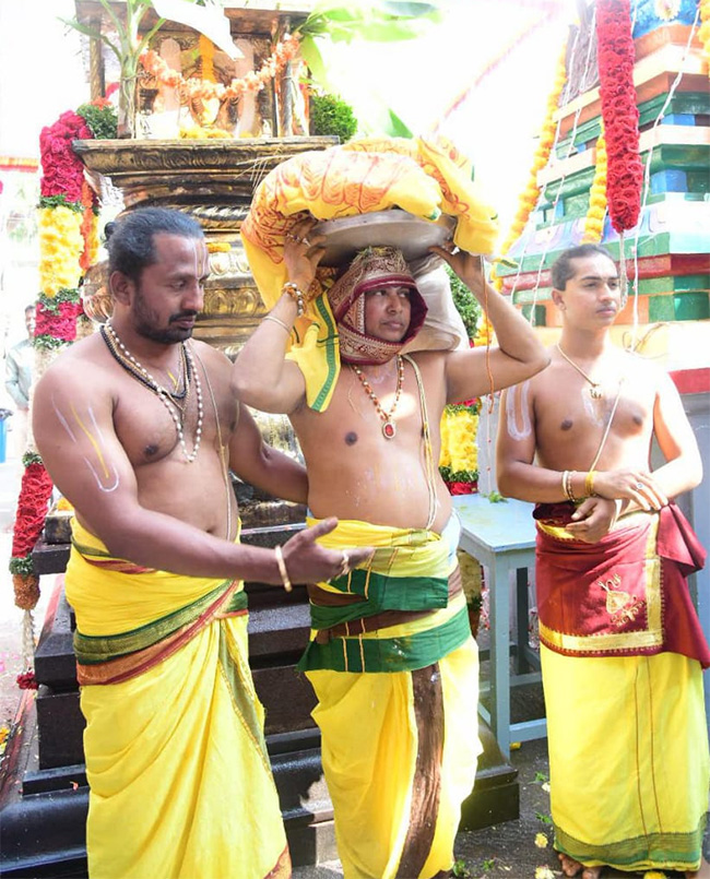 Tirumala Tholi Gadapa Sri Lakshmi Venkateshwara Swamy brahmotsavam photos23