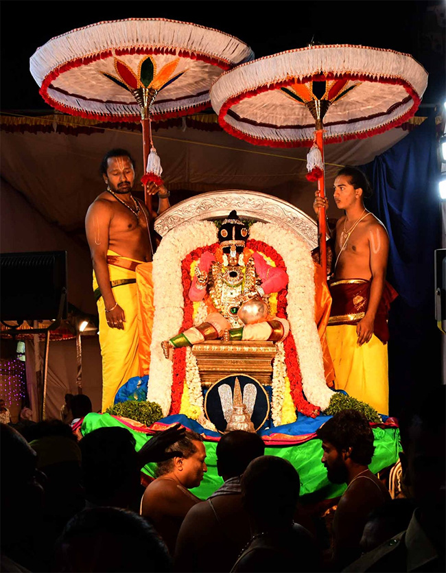 Tirumala Tholi Gadapa Sri Lakshmi Venkateshwara Swamy brahmotsavam photos34