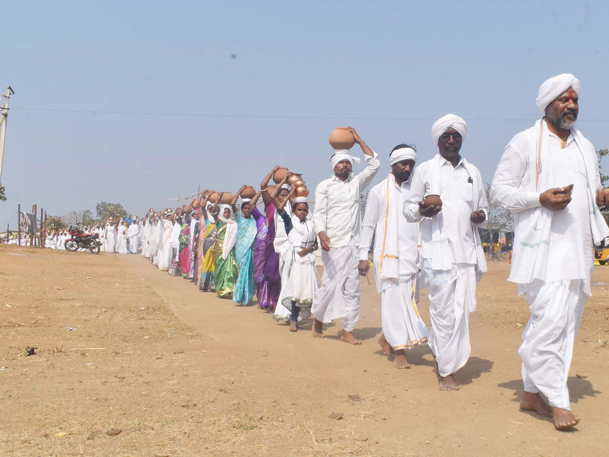 Huge Devotees Rush at Nagoba Jatara20