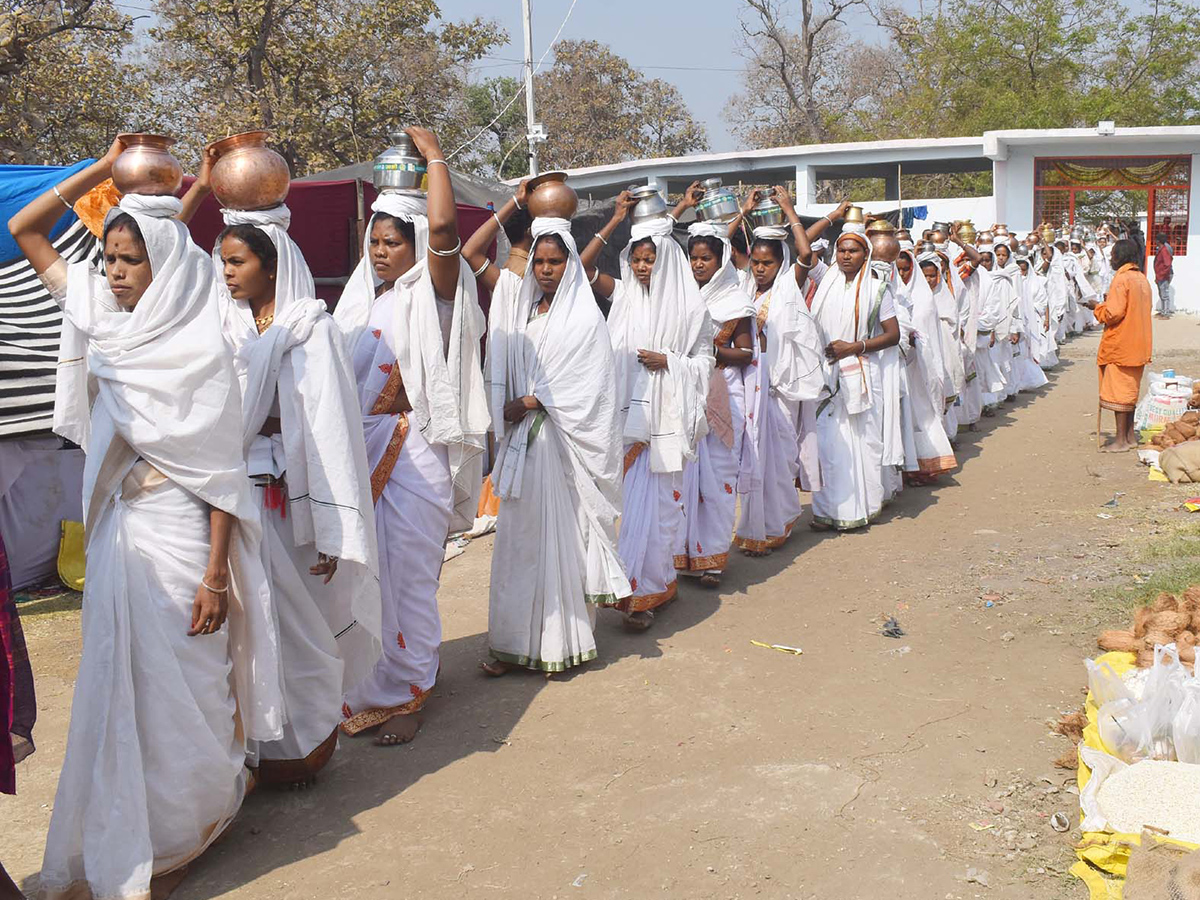 Huge Devotees Rush at Nagoba Jatara27