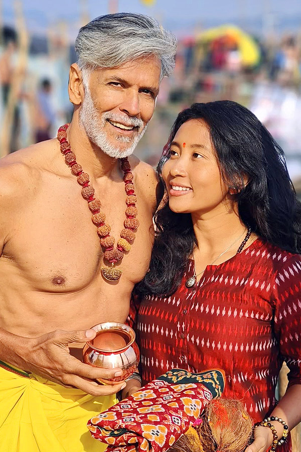 Milind Soman takes holy dip with wife Ankita Konwar at Maha Kumbh Mela Photos6