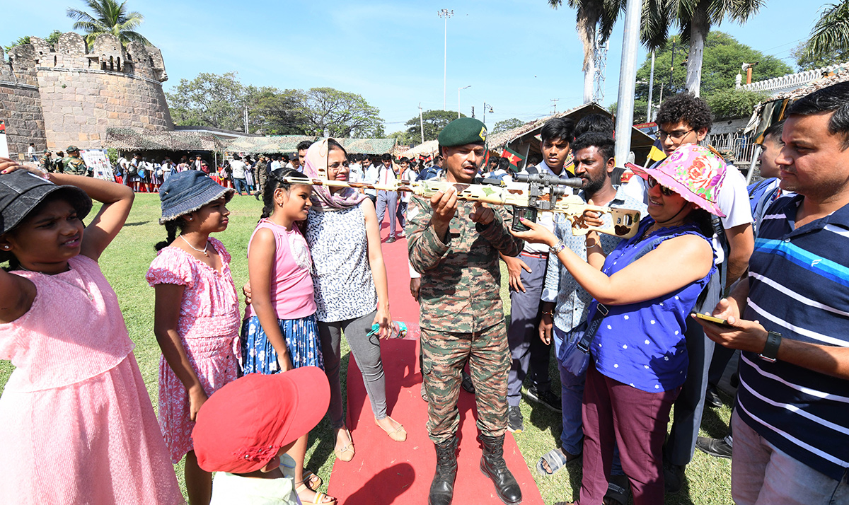 Indian Army 'Know Your Army' Mela at Golconda Fort: Photos12