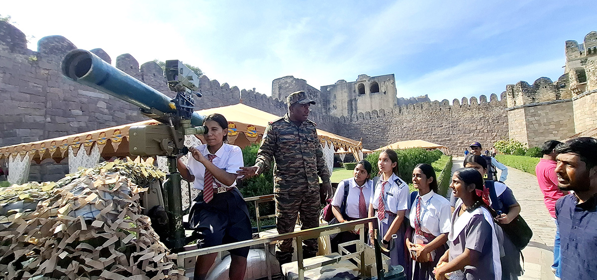 Indian Army 'Know Your Army' Mela at Golconda Fort: Photos22