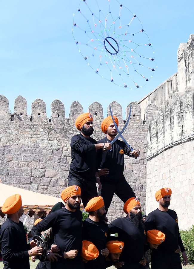 Indian Army 'Know Your Army' Mela at Golconda Fort: Photos27