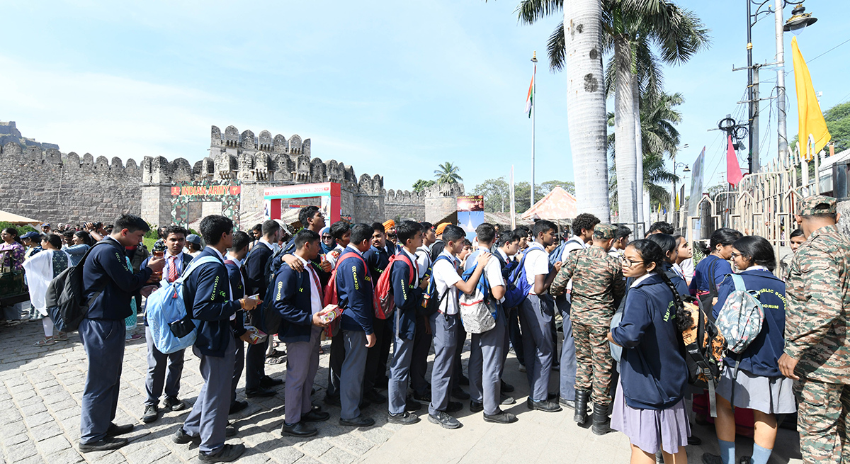 Indian Army 'Know Your Army' Mela at Golconda Fort: Photos3