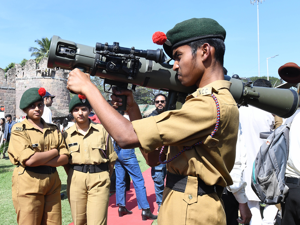 Indian Army 'Know Your Army' Mela at Golconda Fort: Photos35