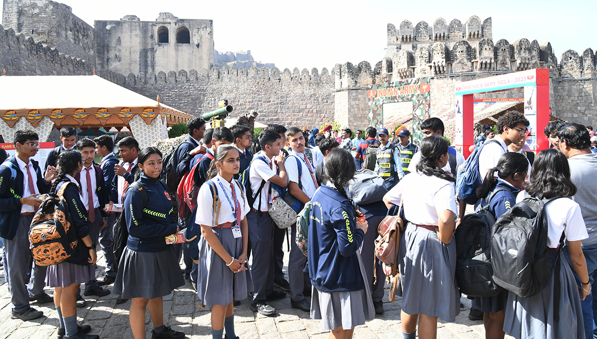 Indian Army 'Know Your Army' Mela at Golconda Fort: Photos4