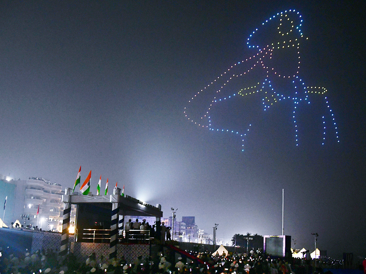 Navy Day celebrated in Visakhapatnam Photos18