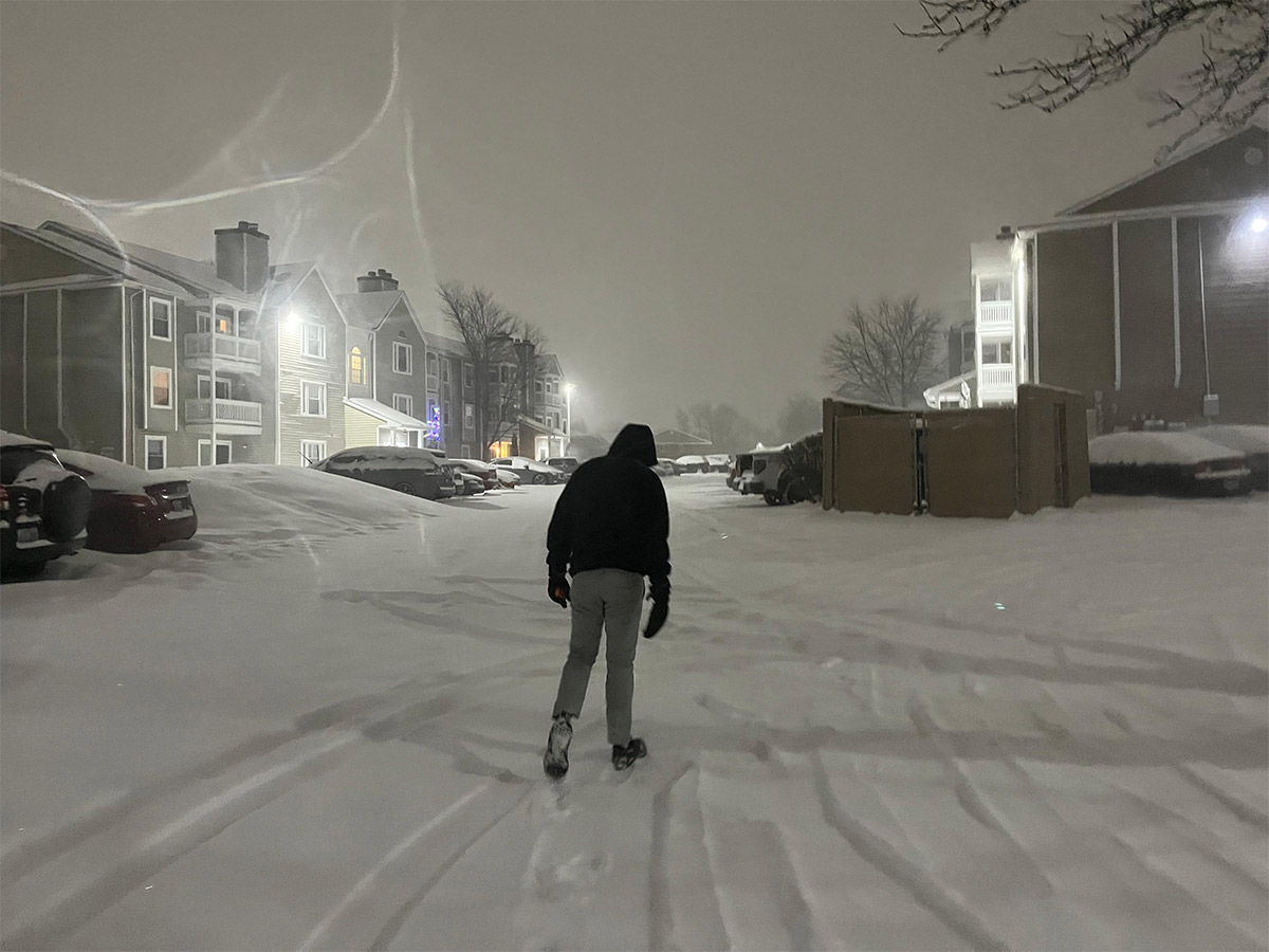 Heavy Snow Storm in America, Photos Goes Viral13