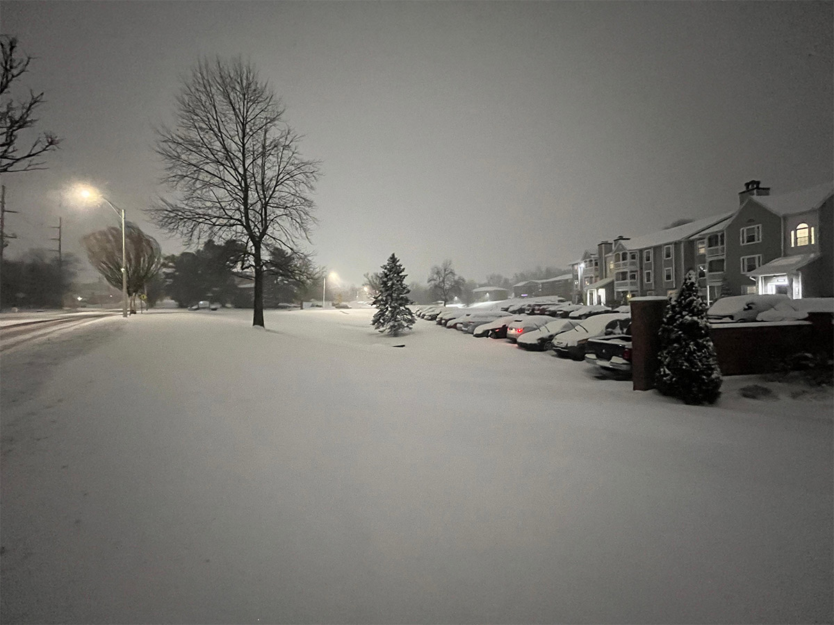 Heavy Snow Storm in America, Photos Goes Viral25