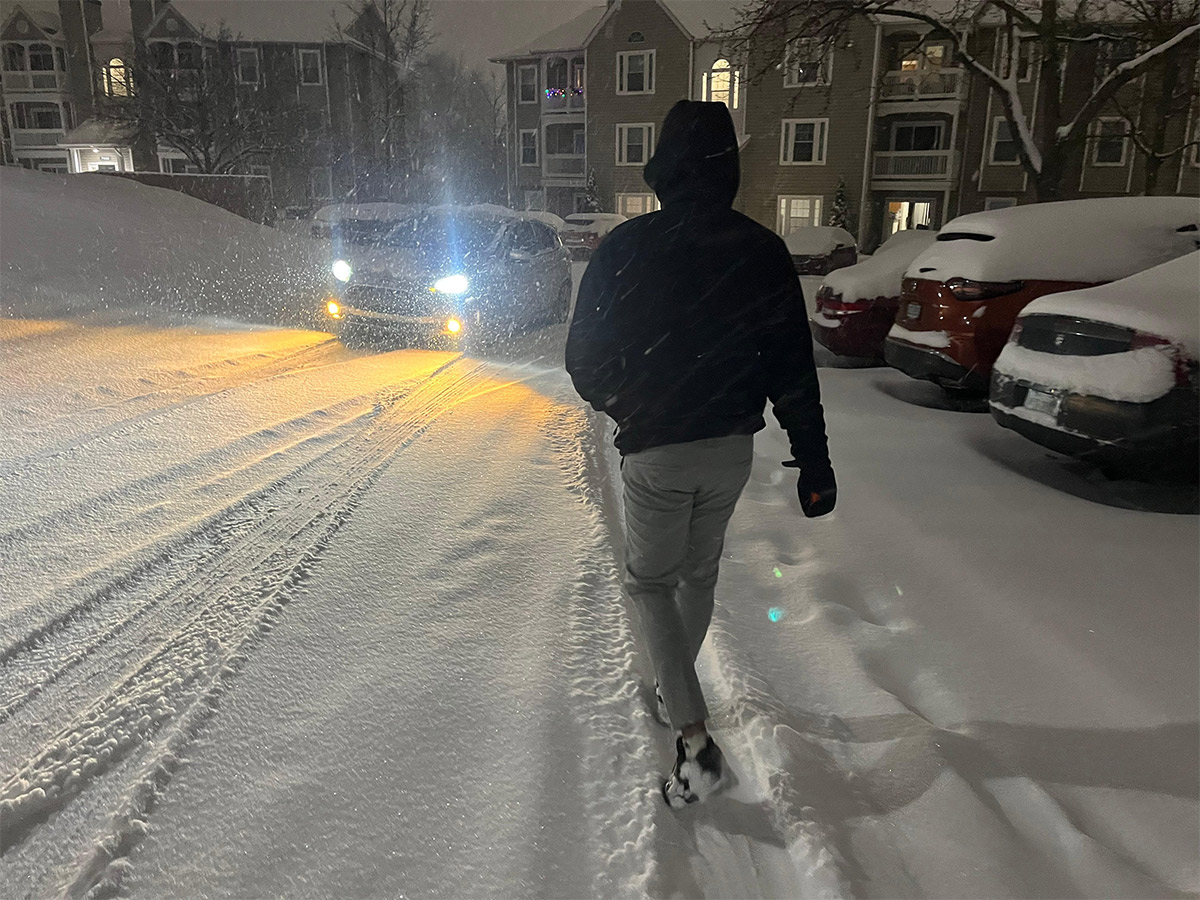 Heavy Snow Storm in America, Photos Goes Viral30