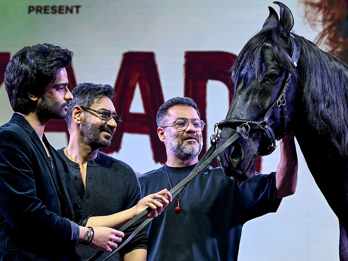 Bollywood actor Ajay Devgn Azaad Movie trailer launch2