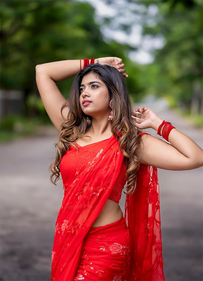 Jabardasth Rithu Chowdary Latest Photo Gallery Goes Viral17