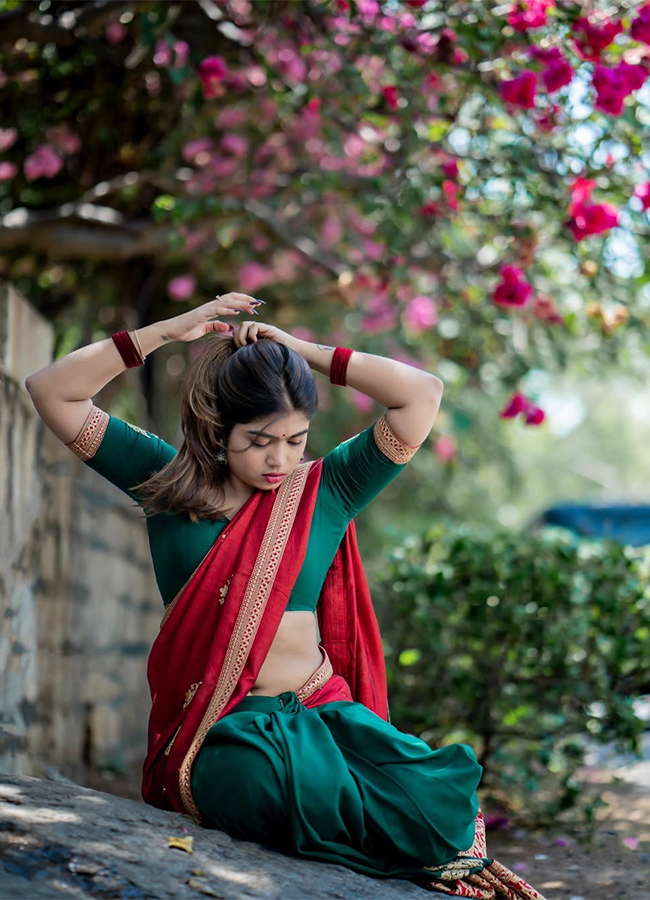 Jabardasth Rithu Chowdary Latest Photo Gallery Goes Viral18