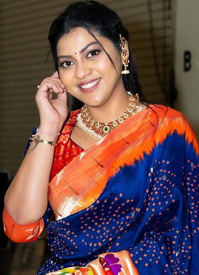 Singer Sameera Bharadwaj Amazing, Beautiful Looks In Saree6