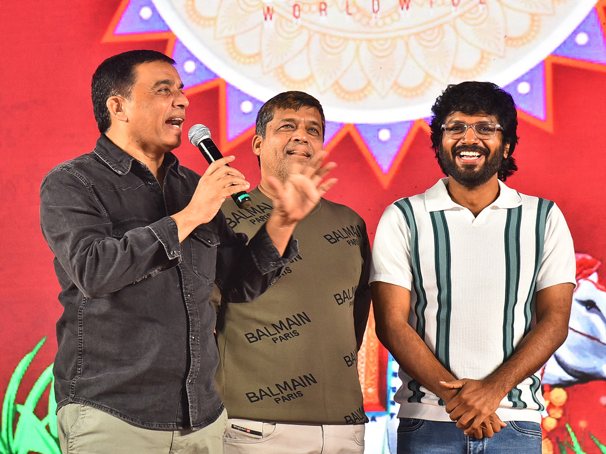 Sankranthiki Vasthunam Movie Grand Trailer Launch At Nizamabad Photos22