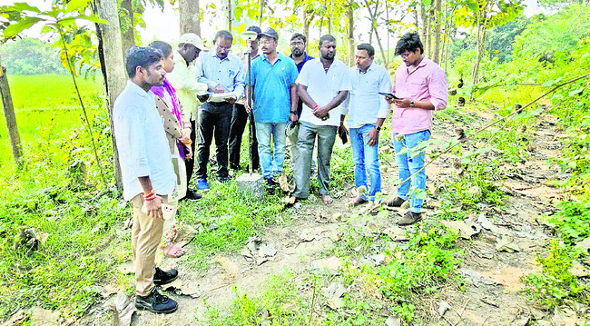 435 మద్యం సీసాలు స్వాధీనం 1