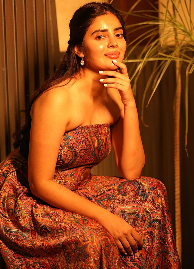 Actress Kushitha Kallapu Beautiful Pics HD22