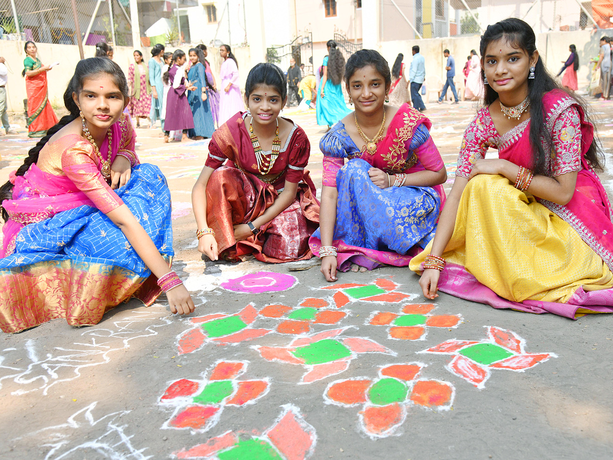 Rangoli Competition At moosapet, Hyderabad Organised by Sakshi Telugu News Paper Photos3