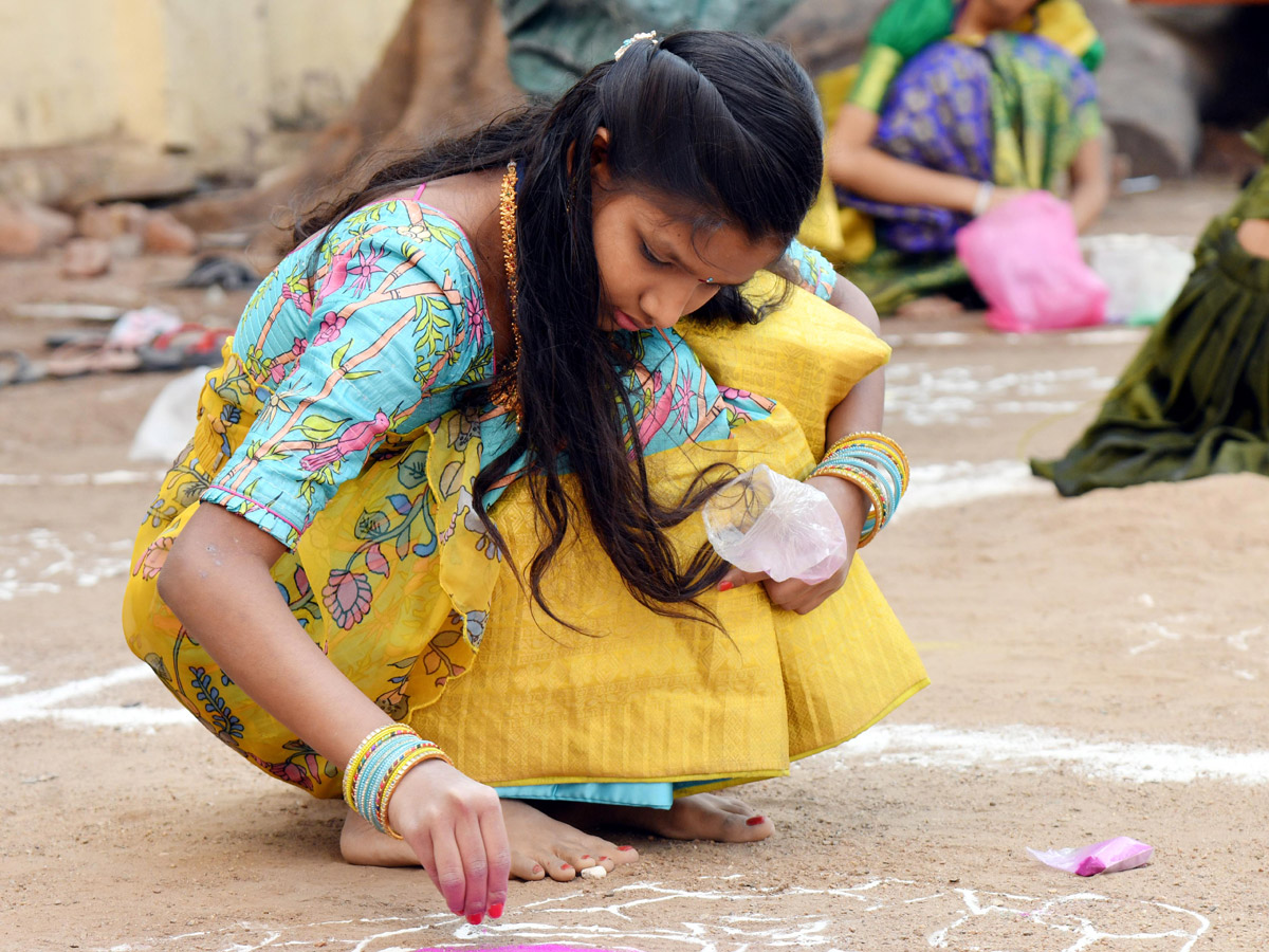 Rangoli Competition At moosapet, Hyderabad Organised by Sakshi Telugu News Paper Photos25