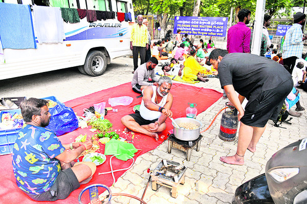 గంజాయి స్వాధీనం 
1