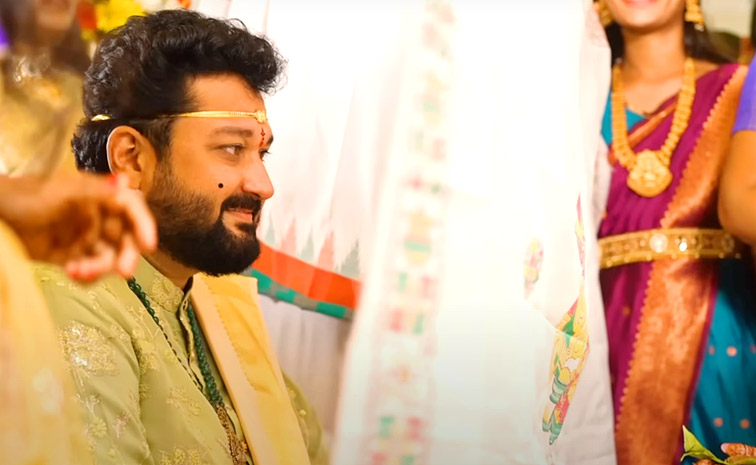 Hero Saikiran Shared Wedding Photos on Social Media20