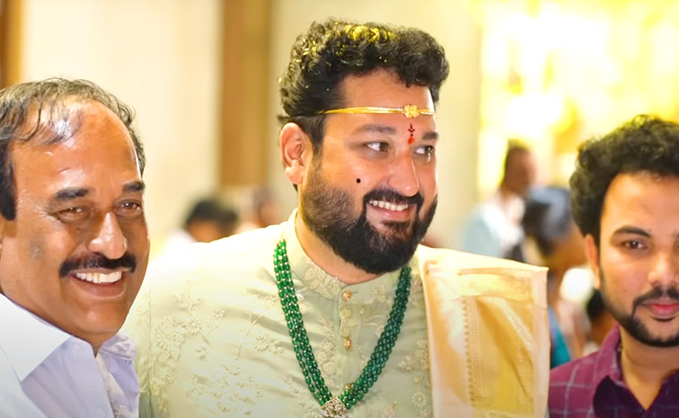 Hero Saikiran Shared Wedding Photos on Social Media25