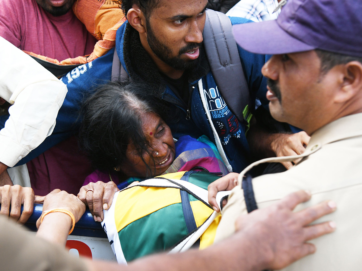 Tirupati Stampede At Least 6 Dead In Stampede At Tirupati Photos21