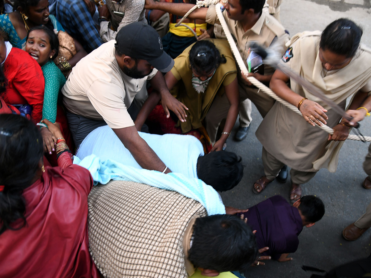 Tirupati Stampede At Least 6 Dead In Stampede At Tirupati Photos45