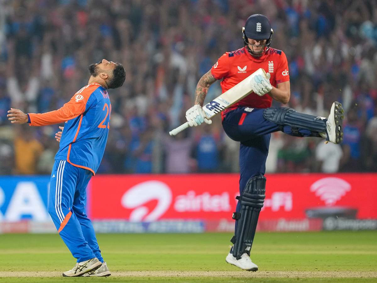 Fourth T20 cricket match between England and India in Pune11