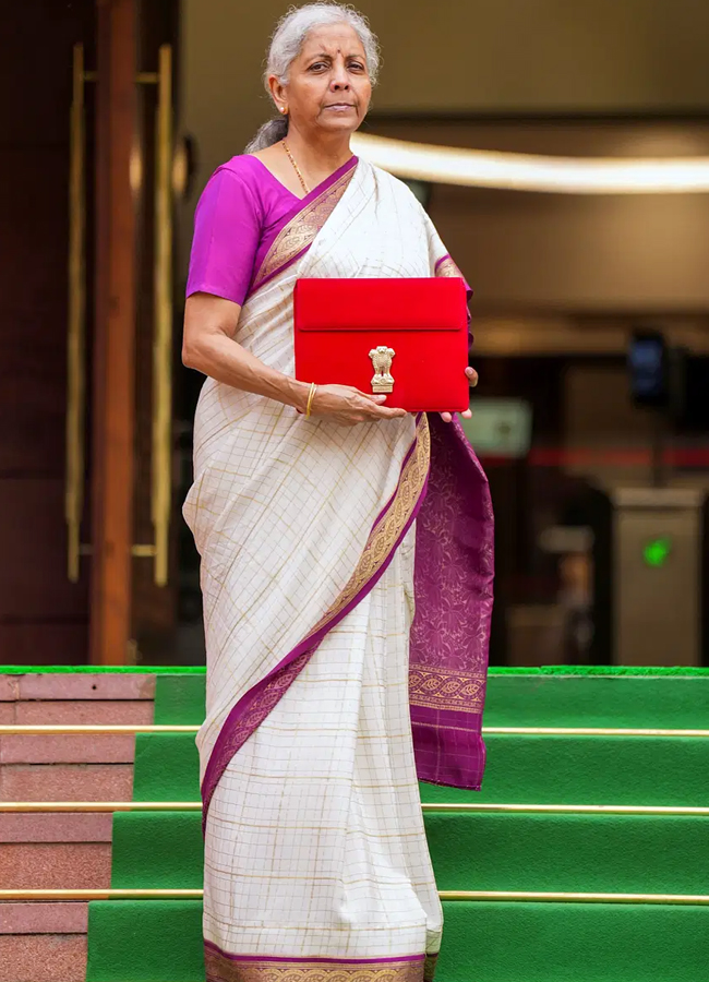 indian finance minister Nirmala sitharaman cream gold saree with madhubani boder budget 2025 to 20268