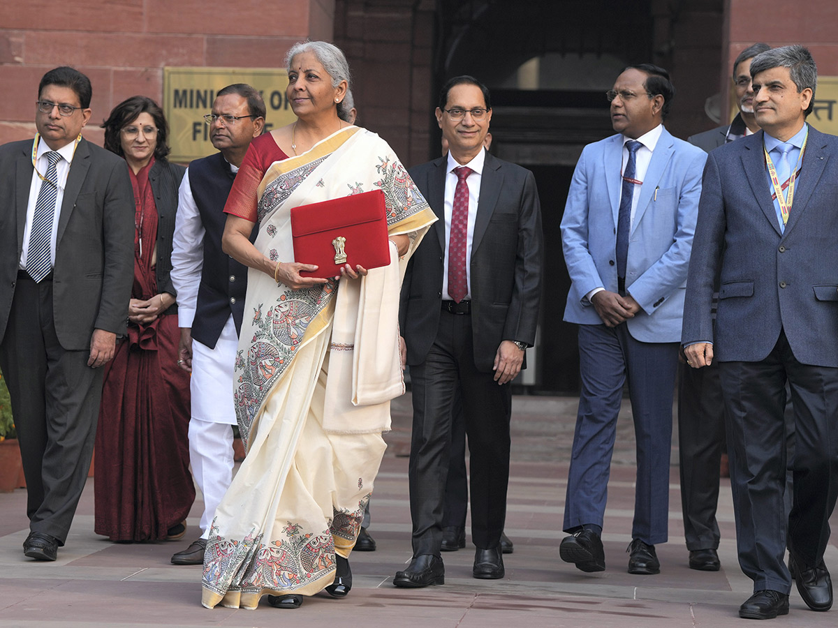 Union Finance Minister Nirmala Sitharaman photohraph Union Budget 202513