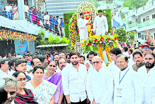 సదా సన్నుతి 3